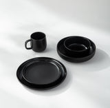 Minimalist Dinner Plate-JAZZUPCO-JAZZUPCO