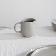 Minimalist Dinnerware-JAZZUPCO-JAZZUPCO