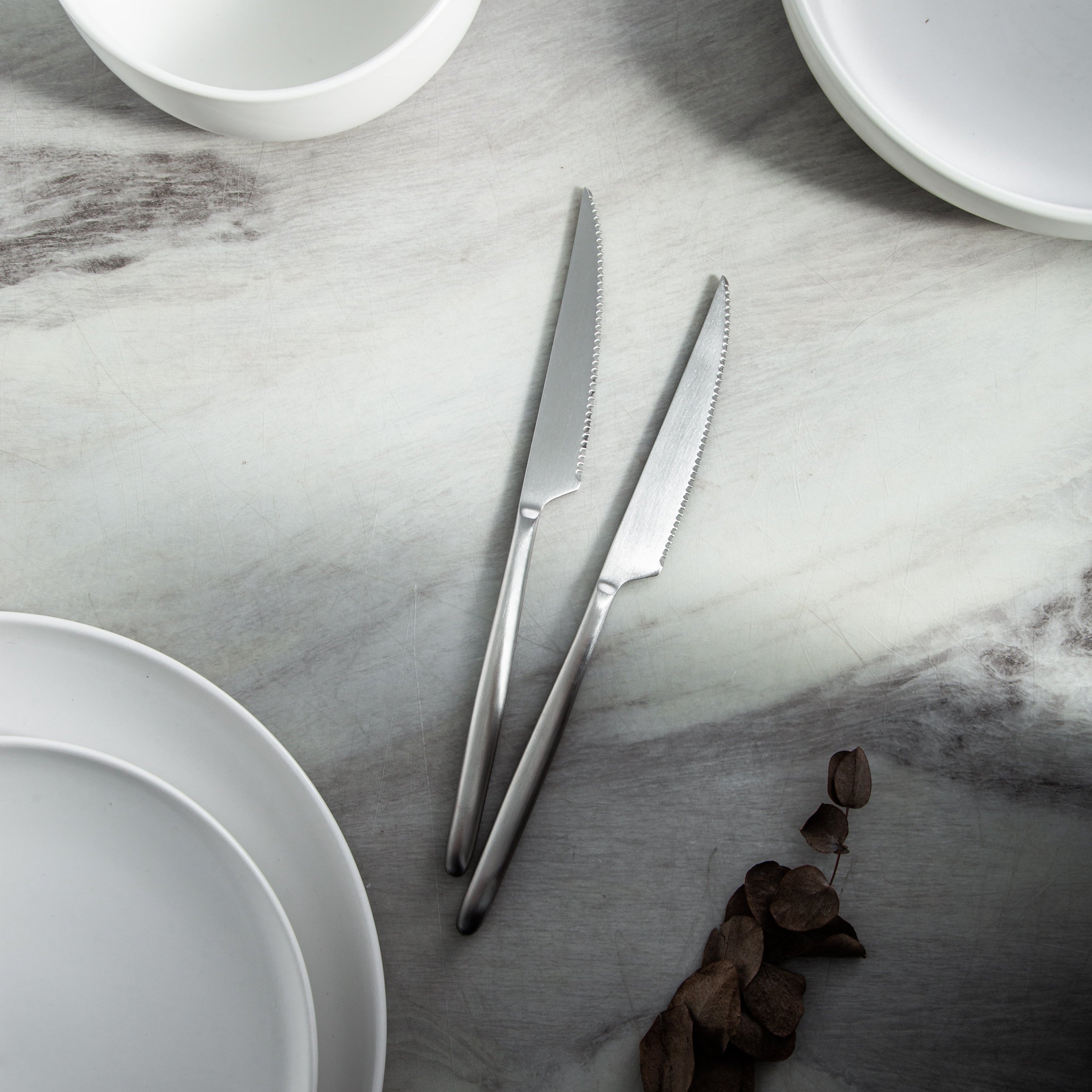 Steak Knives Lifestyle - Silver